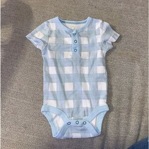 Cloud island 0-3M blue and white plaid bodysuit